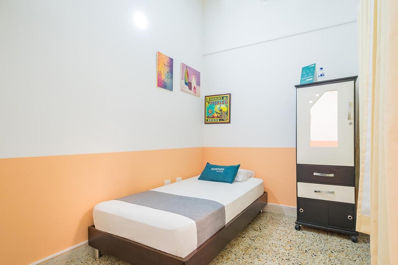 Casa De Pinos Hotel Bucaramanga Kültér fotó