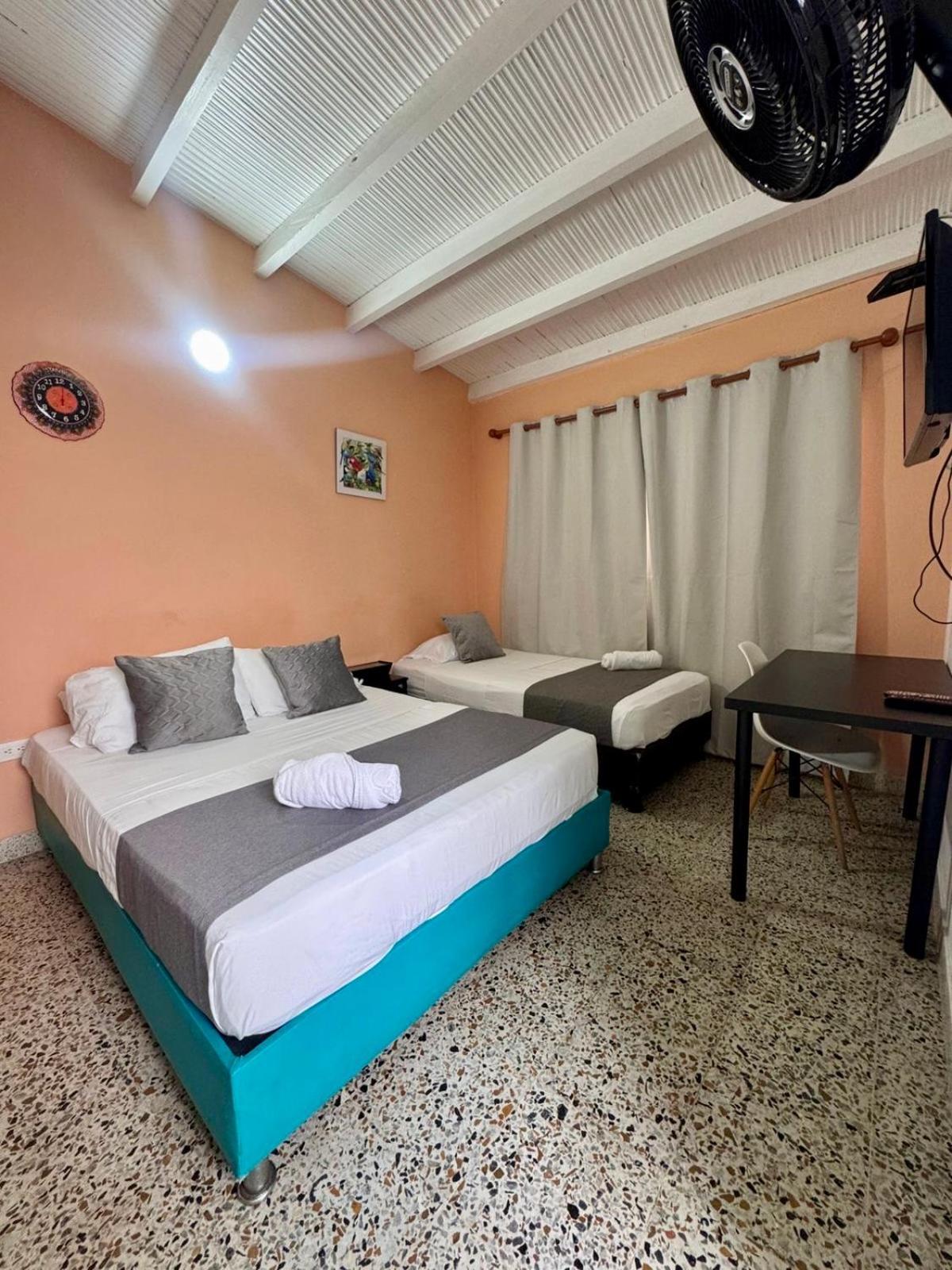 Casa De Pinos Hotel Bucaramanga Kültér fotó
